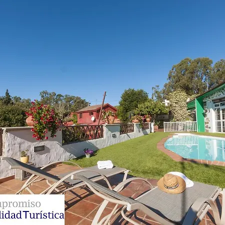Los Bermejales Holiday home *