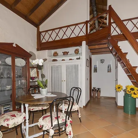 Holiday home Los Bermejales
